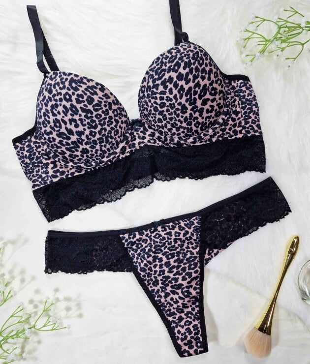 Conjunto de Bojo Estampado com Renda Vazada – Stella