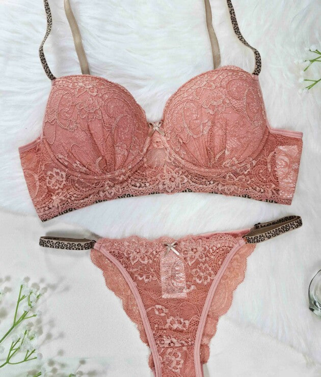 Conjunto de Bojo com Renda e Alça Animal Print – Marileia